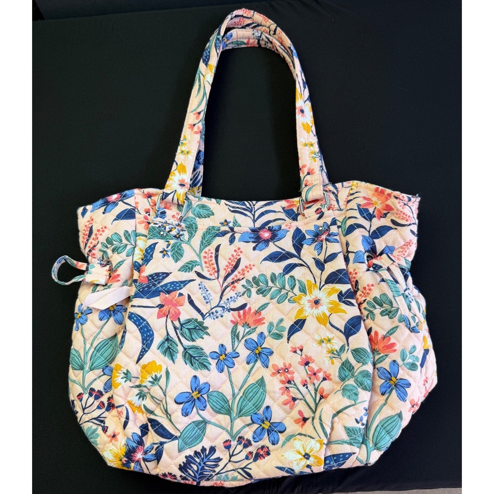 Vera Bradley Glenna Satchel Paradise Coral Pink Floral Quilted Cotton Tote Bag